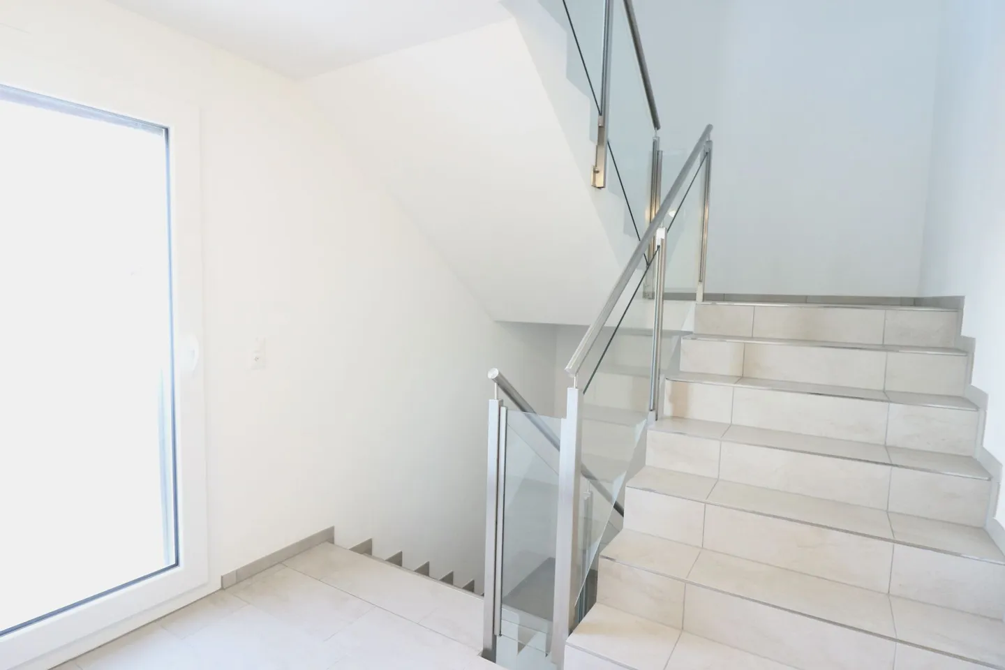 Zum Mieten: neuwertige 1.5-Zi. Studio-Wohnung in Oberkulm - Photo 11 sur 13