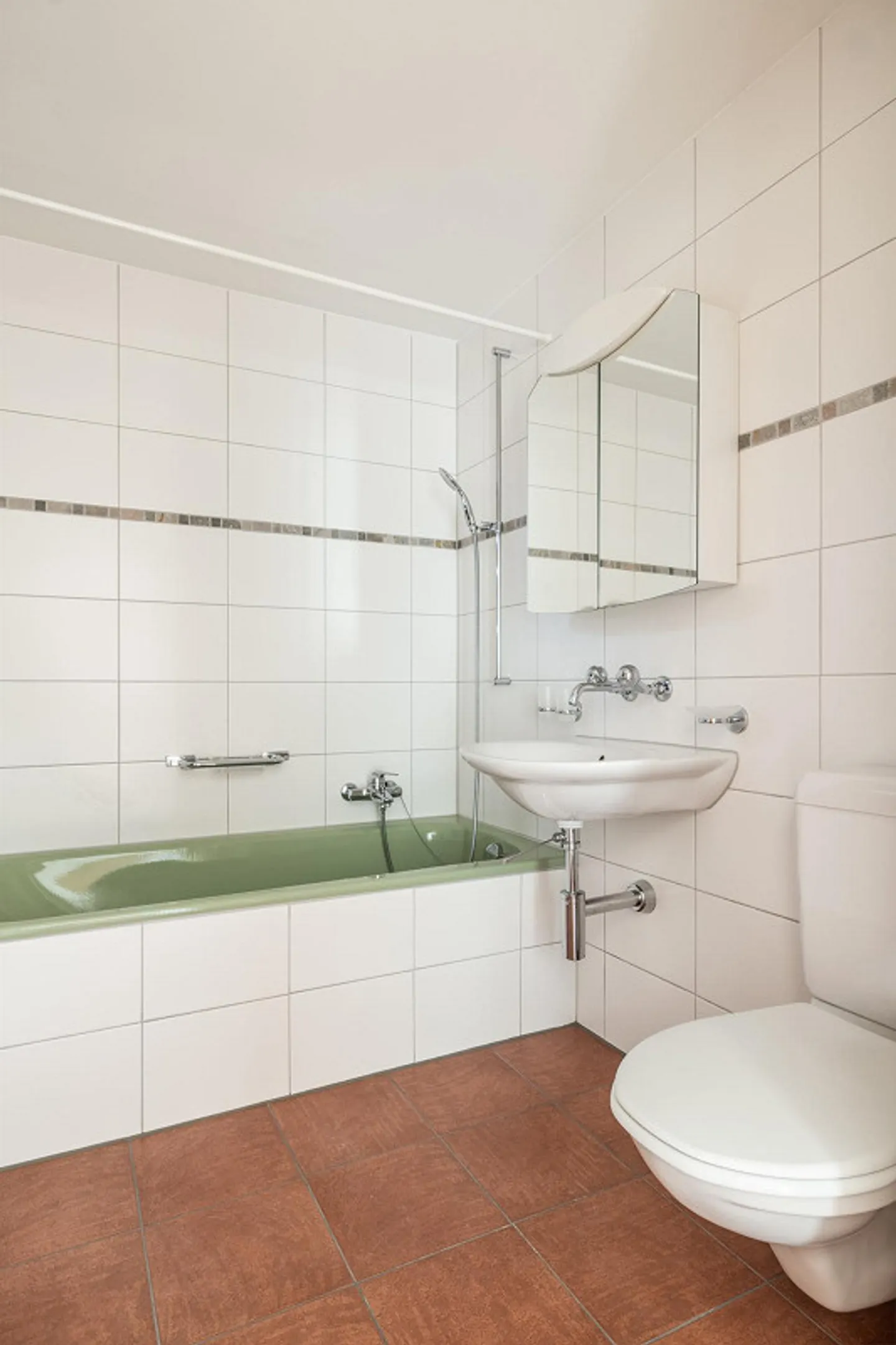 Appartamento 4.5 locali 95m2 in una zona residenziale tranquilla con camino - Foto 7 di 13