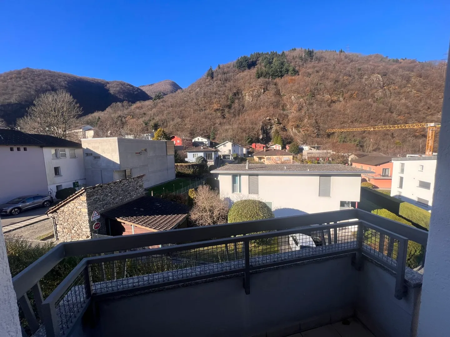 AFFITTASI A GORDUNO LUMINOSO APPARTAMENTO DI 3.5 LOCALI - Foto 11 von 17