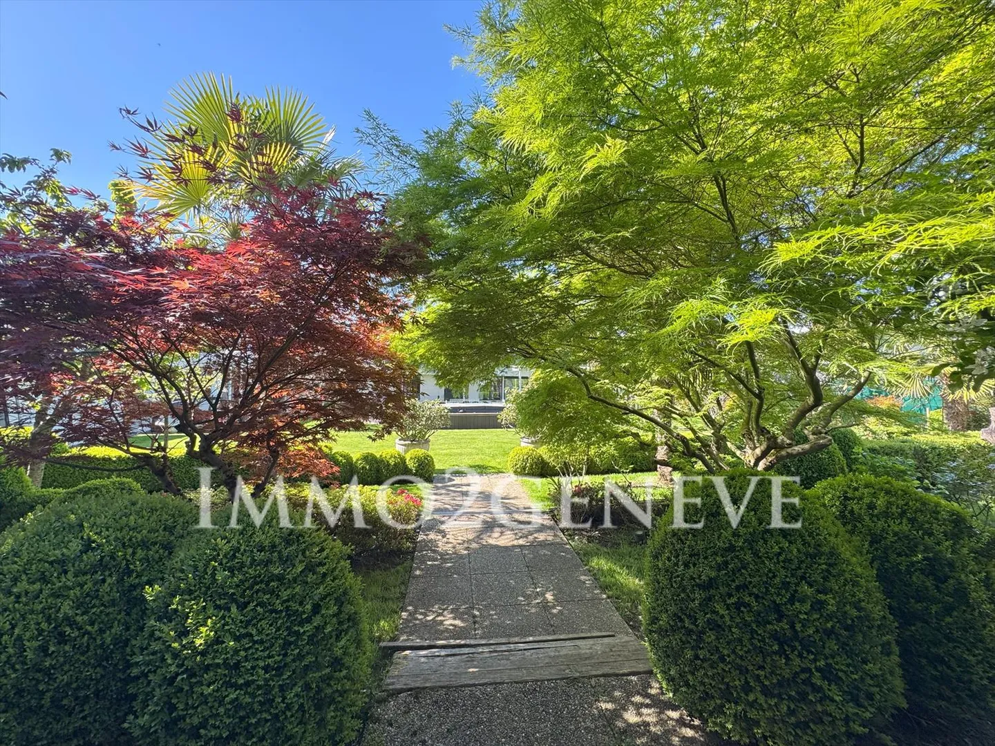 Villa luxe, terrain 1500m² - Photo 1 sur 5