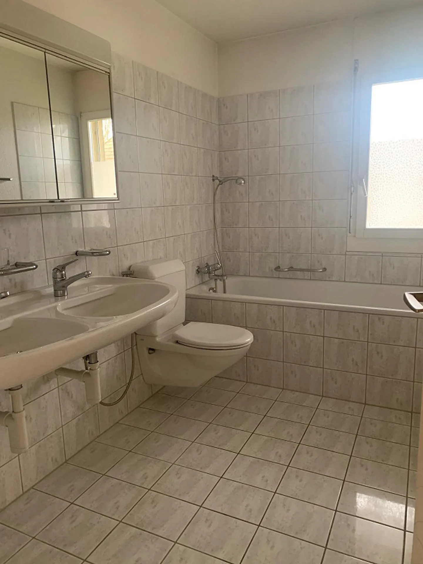 Geräumige 4.5-Zimmer-Wohnung - Foto 11 von 13