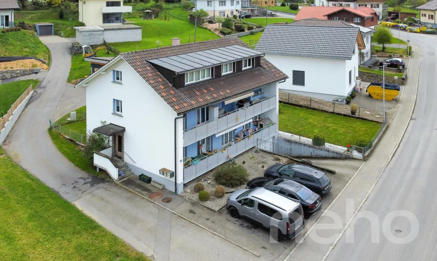 Mehrfamilienhaus in Plasselb - Foto 3 von 11