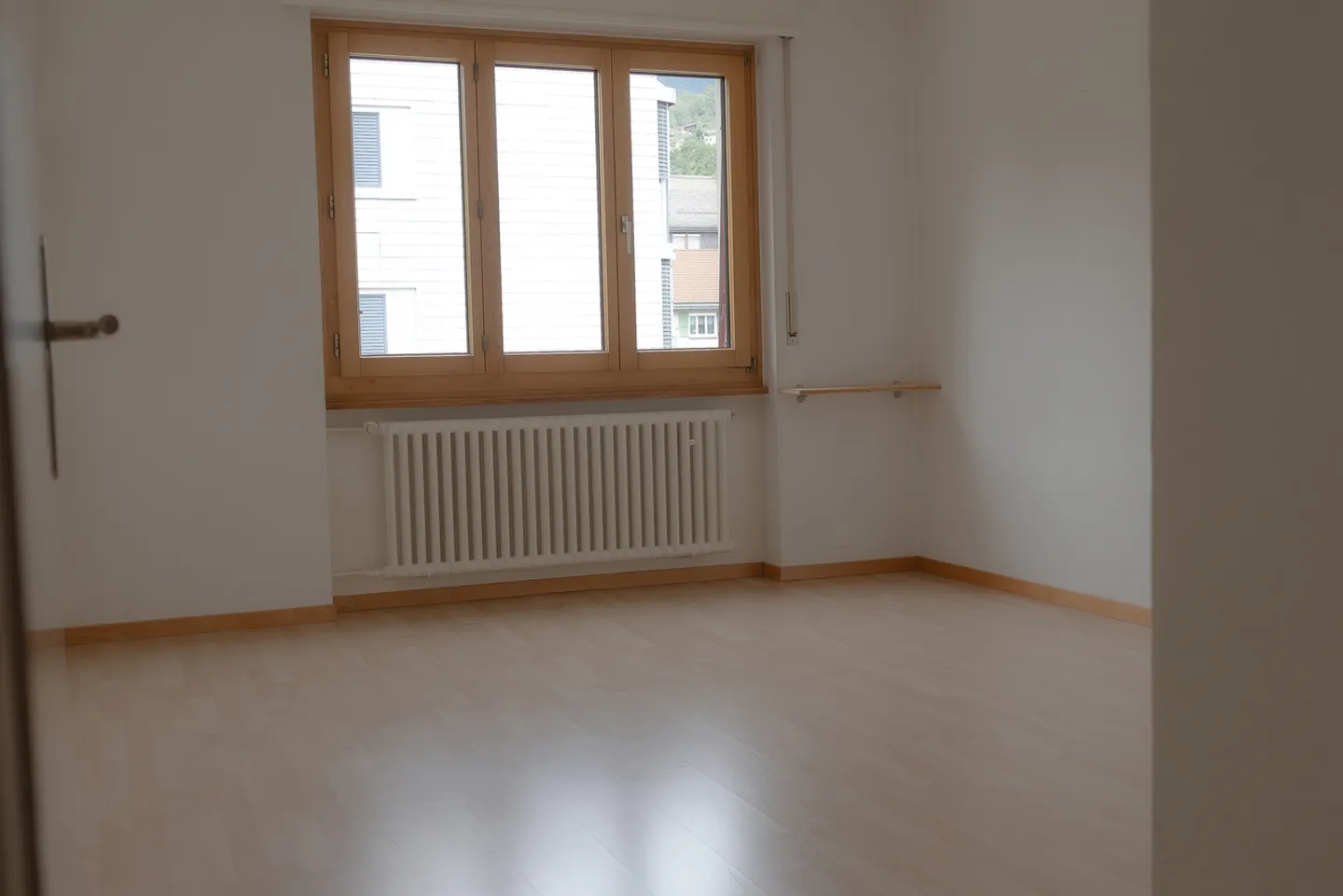 Appartamento di 3,5 stanze con charme situato in posizione centrale - Foto 5 di 11