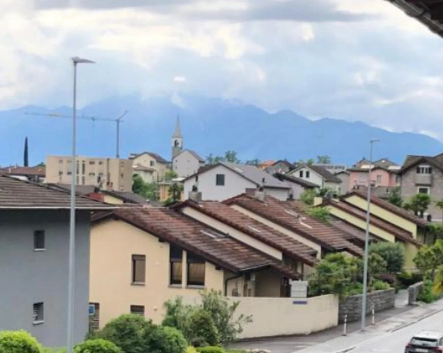 Charming Townhouse in Cugnasco - Photo 20 of 24