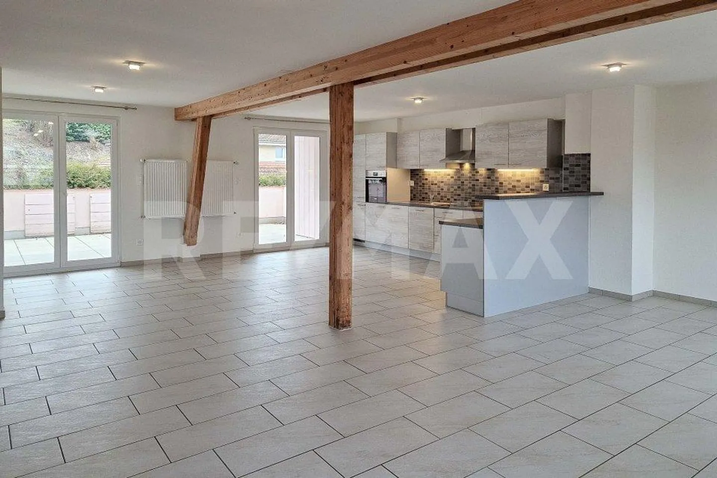 Plenty of Space - Living in 160 m² - Large 4.5 Room Single Family House - Photo 1 of 12