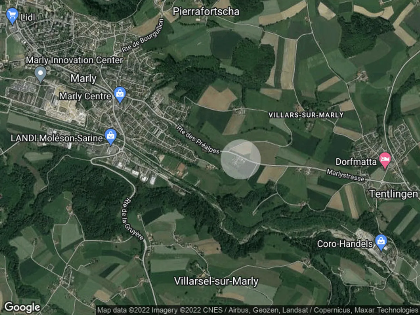 Familienvilla mit 3 Wohnungen und Gemeinschaftspool - Foto 36 von 36