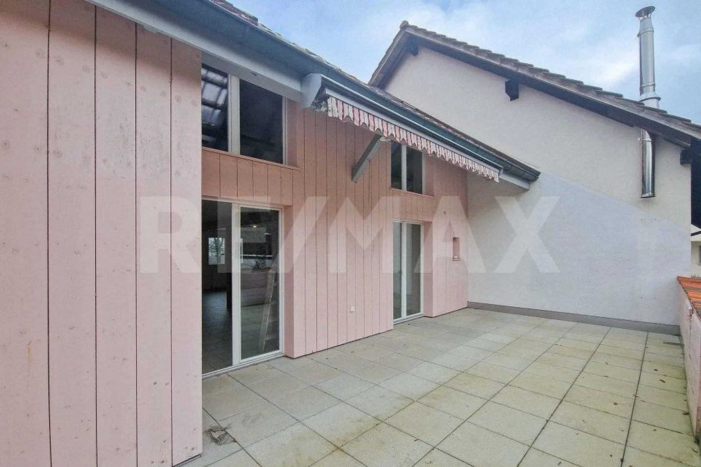 Plenty of Space - Living in 160 m² - Large 4.5 Room Single Family House - Photo 11 of 12