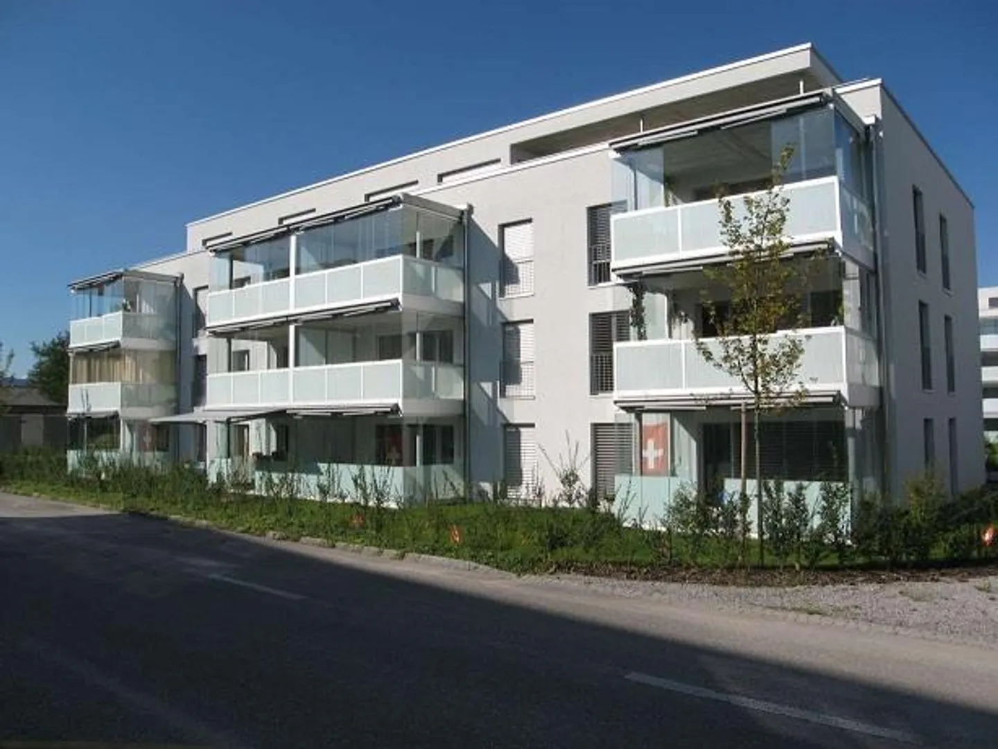 Attraktive Parterrewohnung mit eigenem Gartensitzplatz - Foto 1 von 5