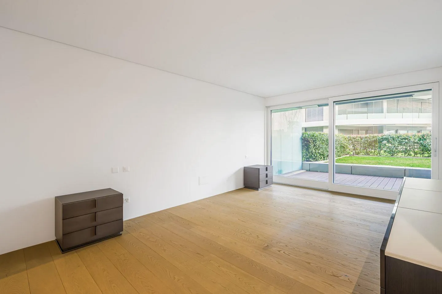 4.5 LOCALI FRONTE LAGO CON GIARDINO A MAROGGIA | Relaxation and wel... - Photo 8 of 15