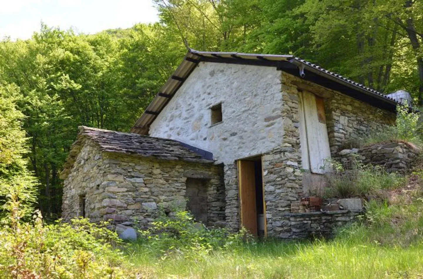 Charming Rustic Retreat in Busio - Photo 1 of 25