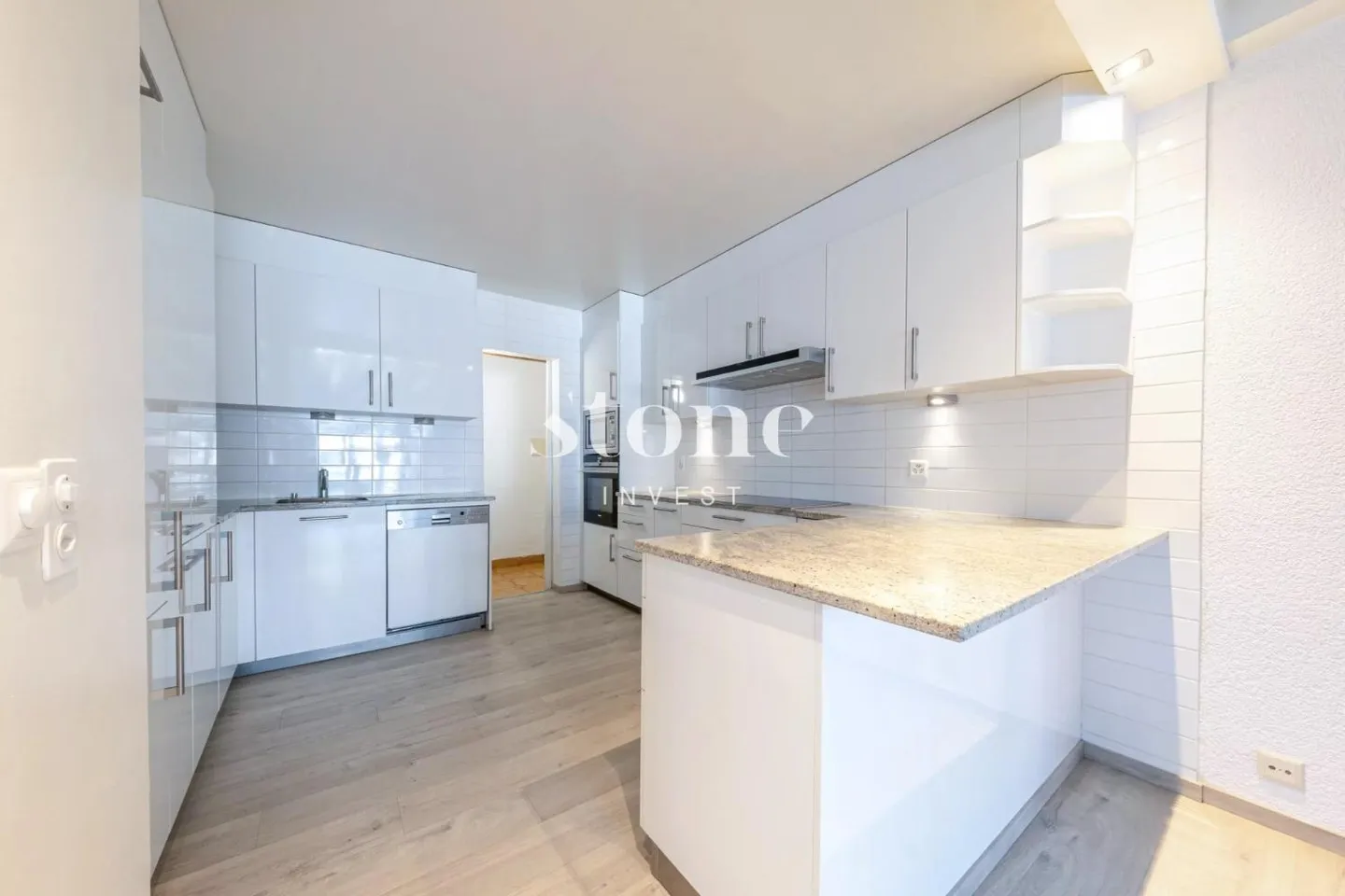 5 Schlafzimmer in Russin, 15 Minuten von Genf entfernt! - Foto 5 von 13