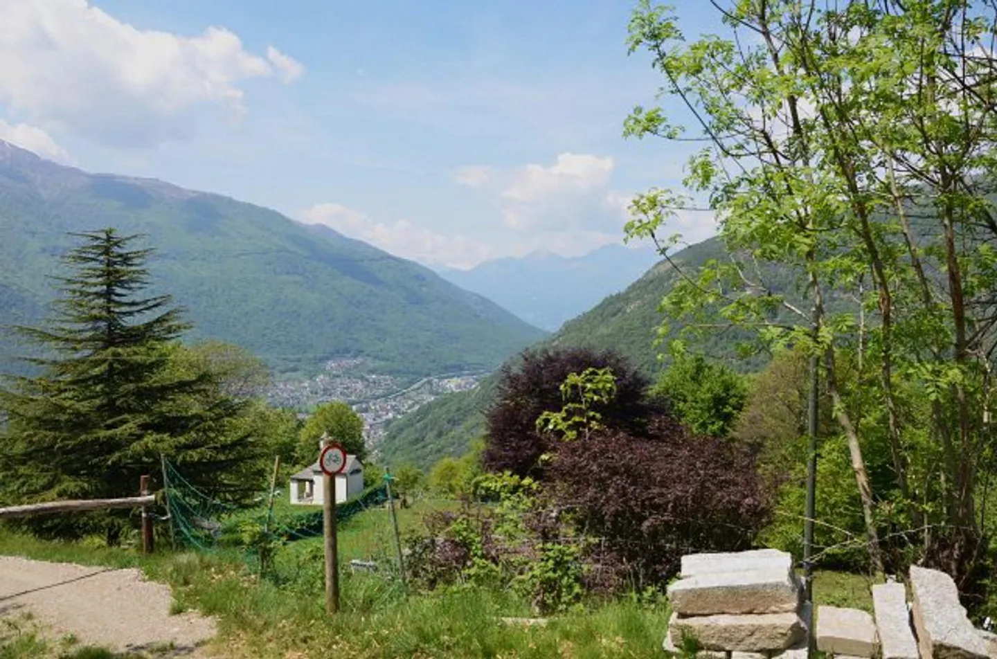 Charming Rustic Retreat in Busio - Photo 21 of 25