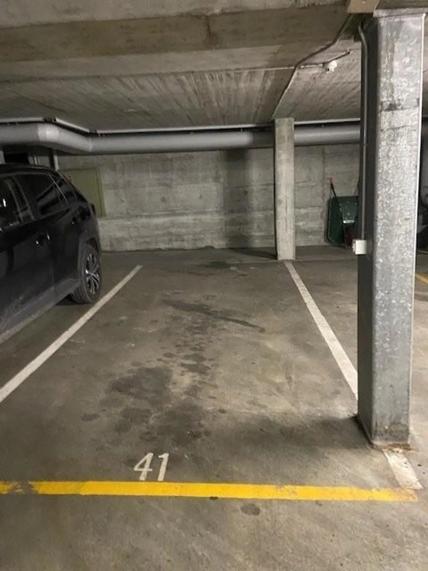 Parking spaces in the center of Schliern - Photo 4 of 4