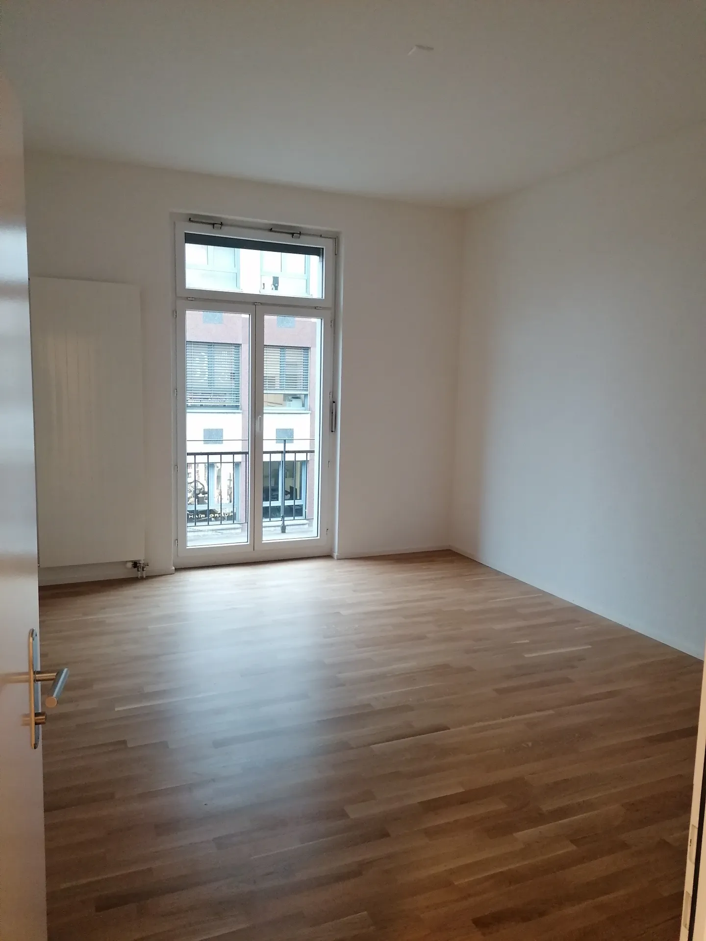 Spazio ufficio in affitto - Foto 2 di 5