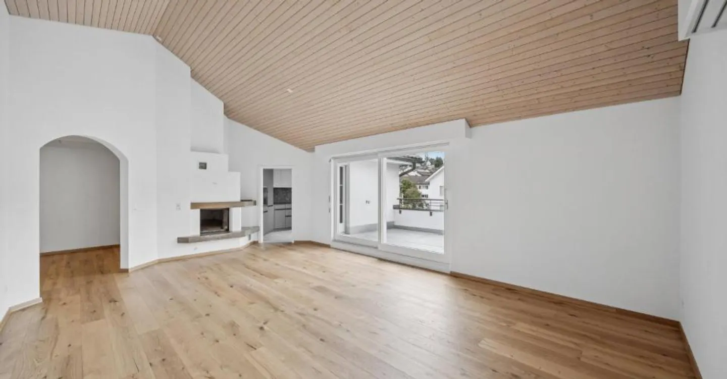 Appartement sous les combles spacieux - Première location après rénovation - Photo 4 sur 7