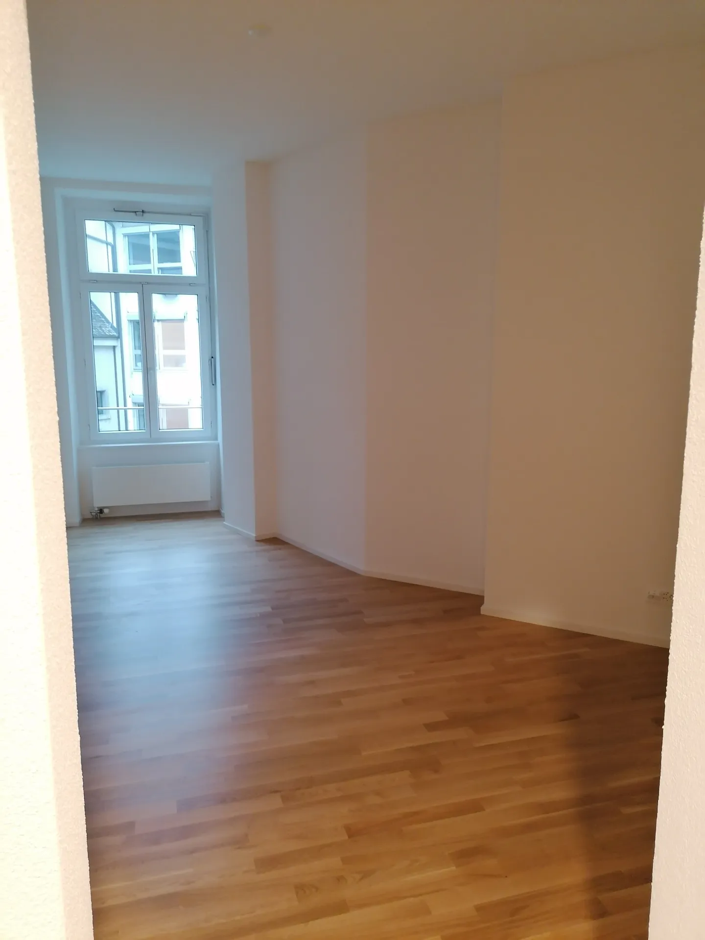 Spazio ufficio in affitto - Foto 3 di 5