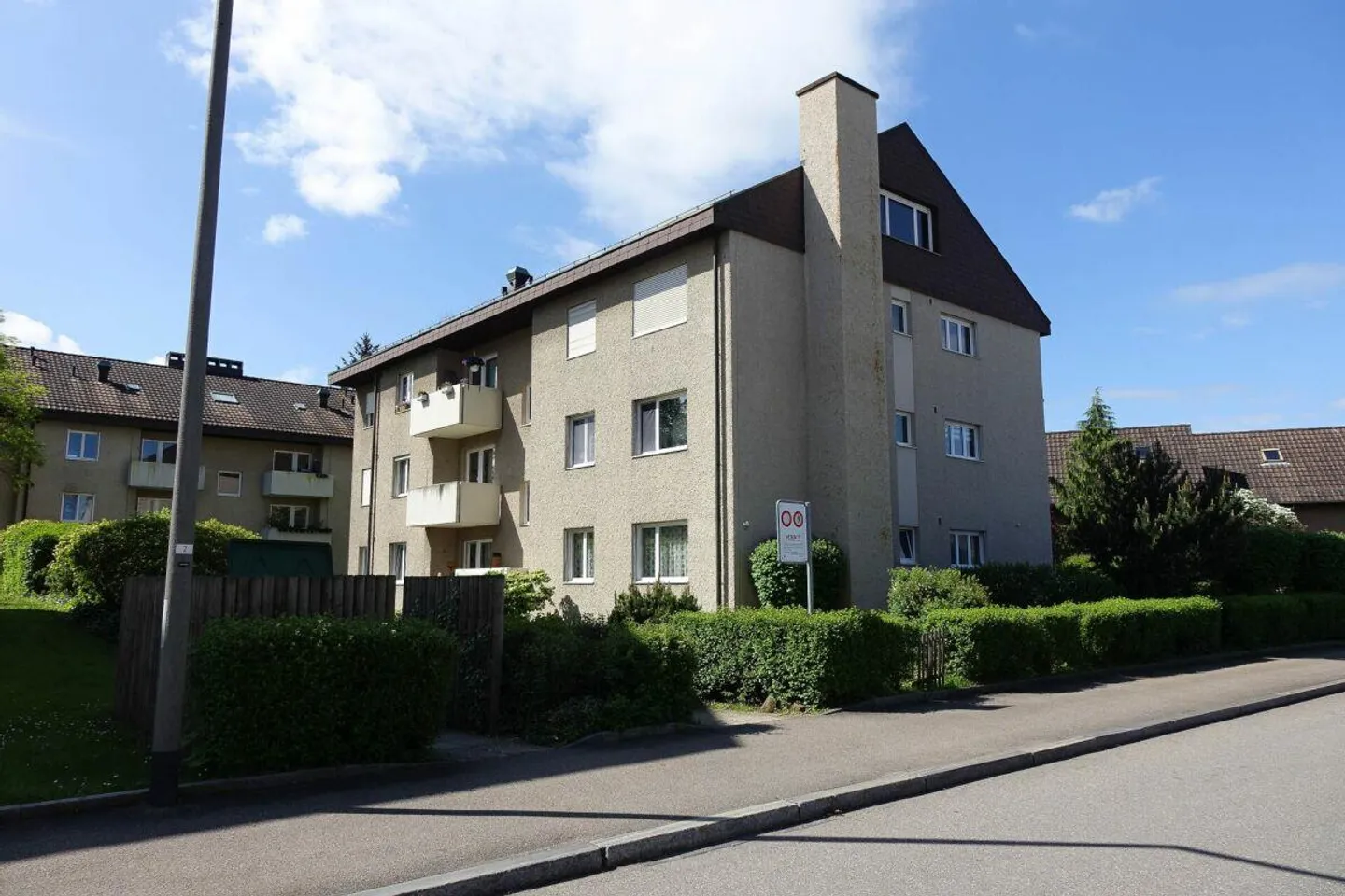 Bright, spacious apartment with sunny balcony - Photo 1 of 8