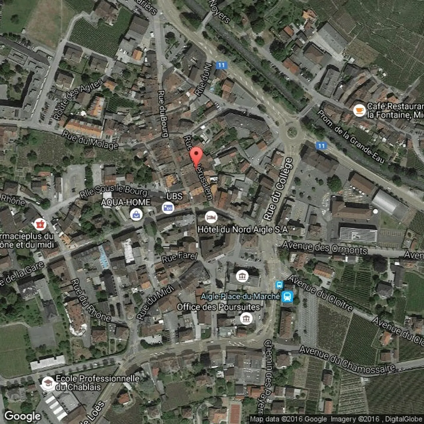 Charmant Appartement en Attique - Photo 2 sur 2