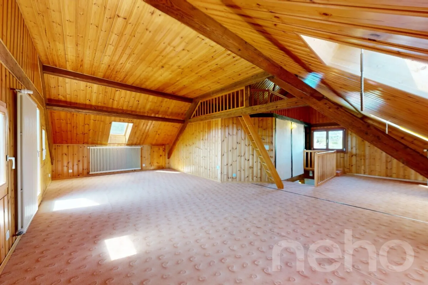 Authenticity, charm: duplex with private garden 20 minutes from Lausanne - Photo 10 of 12