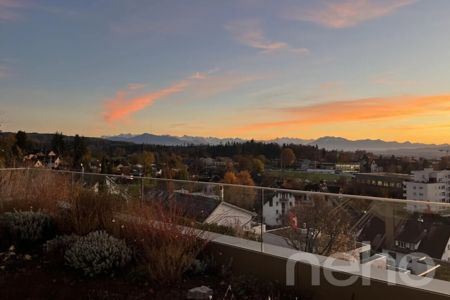 Dreamlike Living on the Sunny Slope with a View to the Alps - Photo 11 of 12