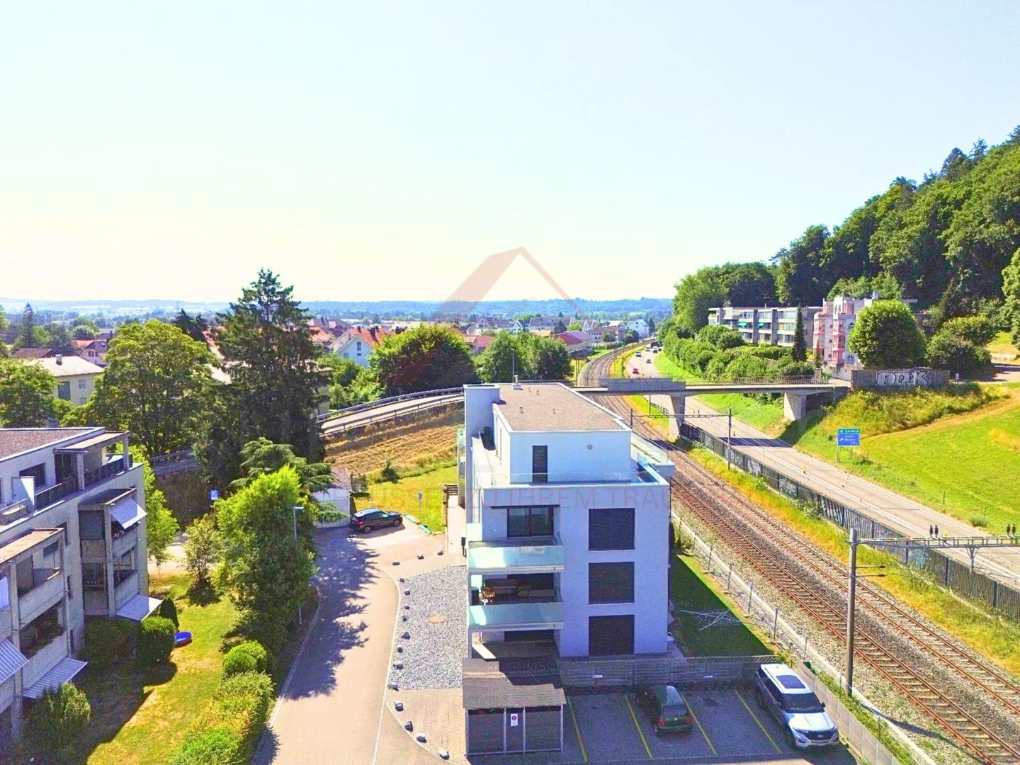 Light-flooded 4.5-room apartment on the 2nd floor - quiet & family-friendly - Photo 2 of 6