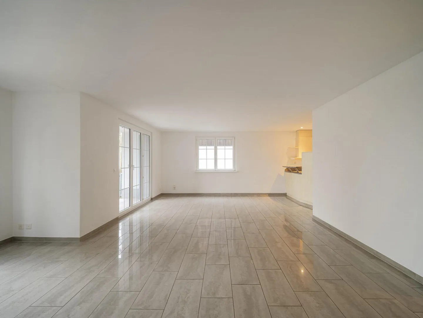 Doppelhaus-Ensemble mit Weitsicht und Bebauungspotenzial - Foto 4 von 6