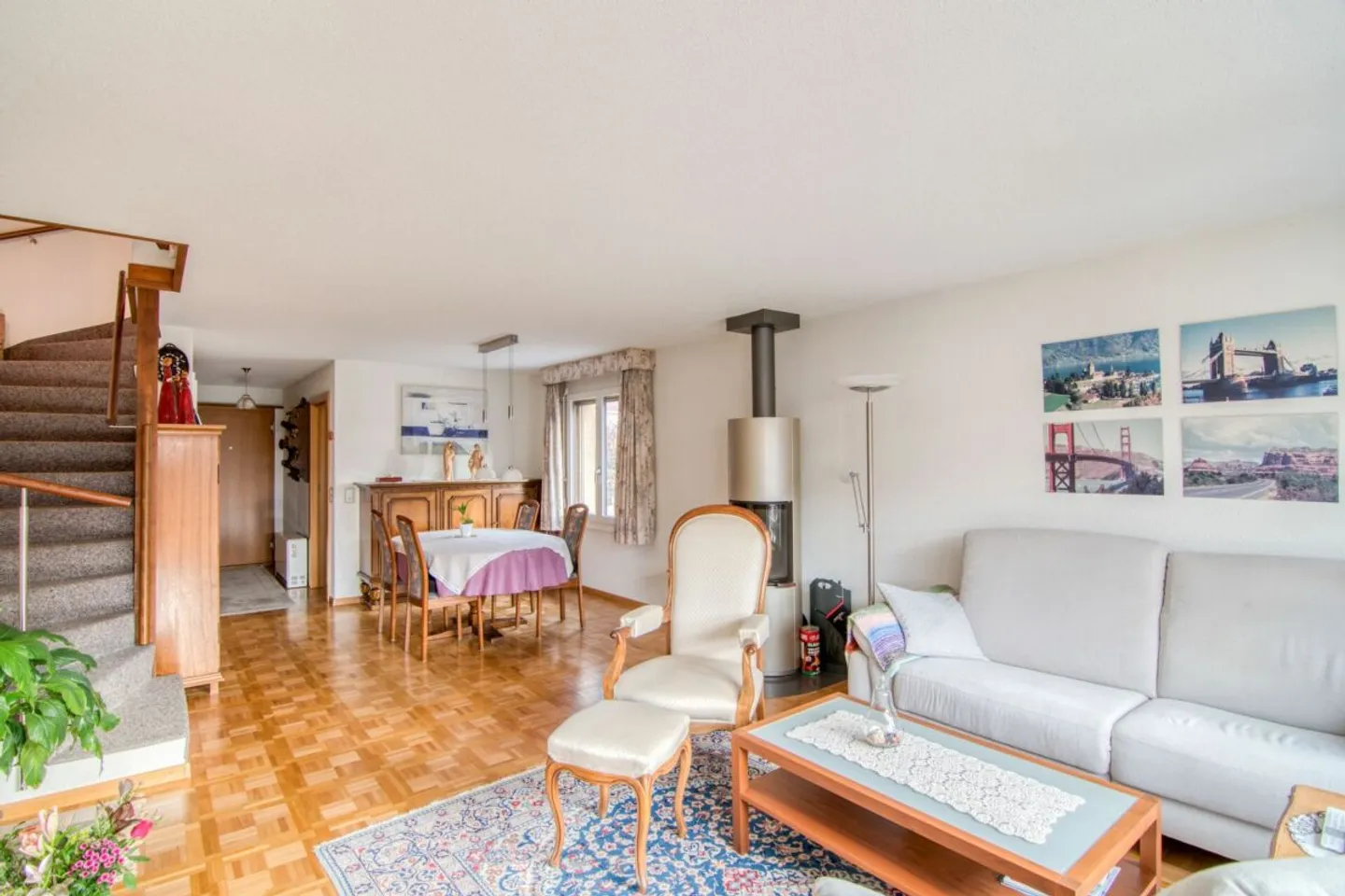 Row house for sale - Photo 7 of 34