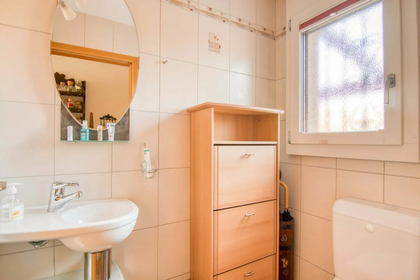 Row house for sale - Photo 22 of 34