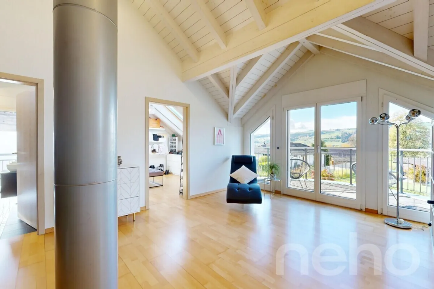 Ampia casa familiare con vista lago - Foto 5 di 12