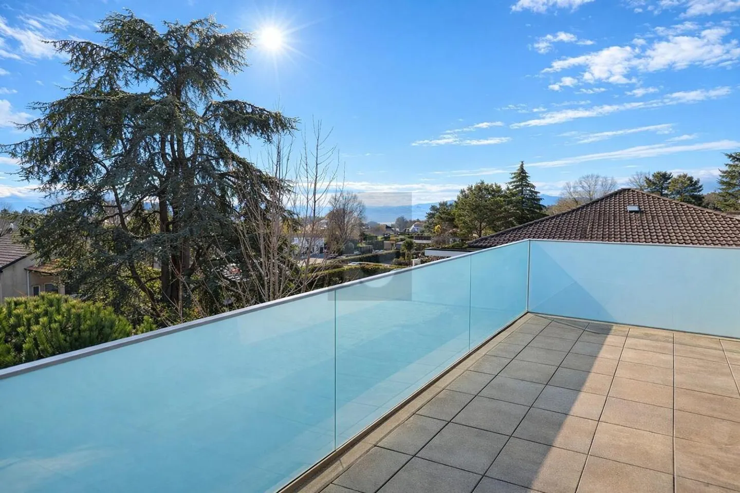 Duplex Moderne avec Vue sur le Lac - Photo 1 sur 5