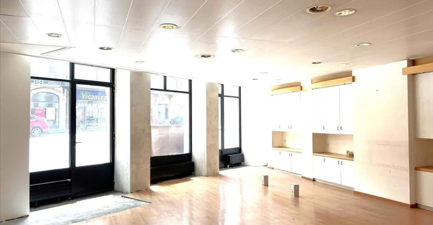 Negozio in affitto - Foto 1 di 6