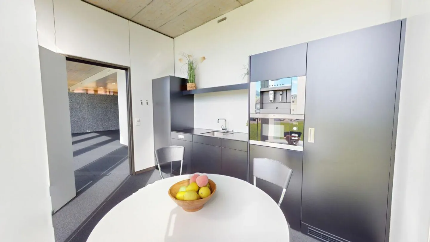 Top-modern, cooled office for your sustainable success - Photo 11 of 25