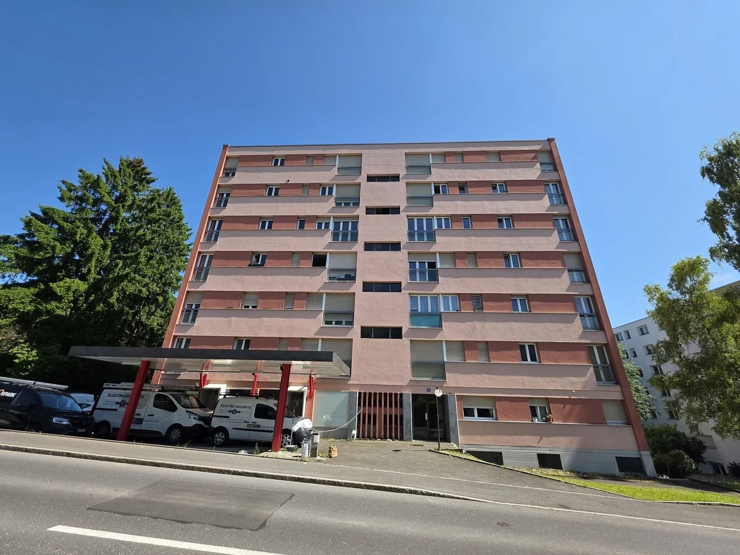 Outdoor parking space N°9 South - Photo 1 of 2