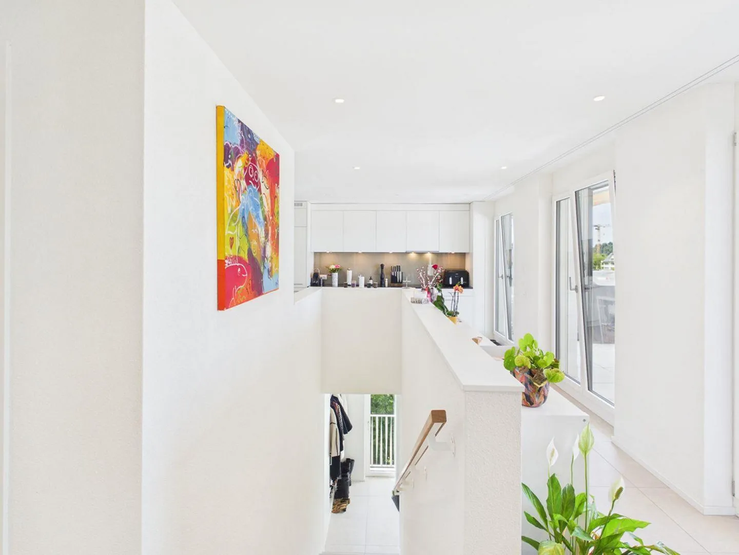 Lichtdurchflutete 3.5 Zimmer Penthousewohnung mit riesiger Terrasse... - Photo 4 of 15