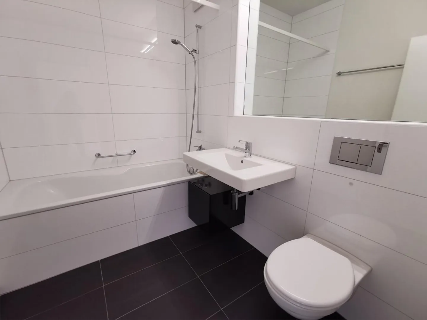 Dream apartment in the Bürnnen district! - Photo 4 of 8