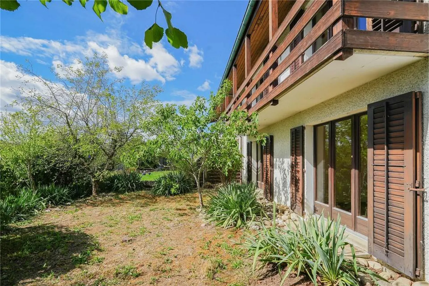 Best Views and Close to Nature: Single-Family Home with Interesting Space... - Photo 8 of 13