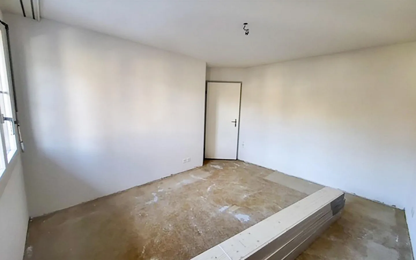 ImmoWyss - Appartement de location 4,5 pièces en excellent état au cœur de l'Emmental - Photo 3 sur 8