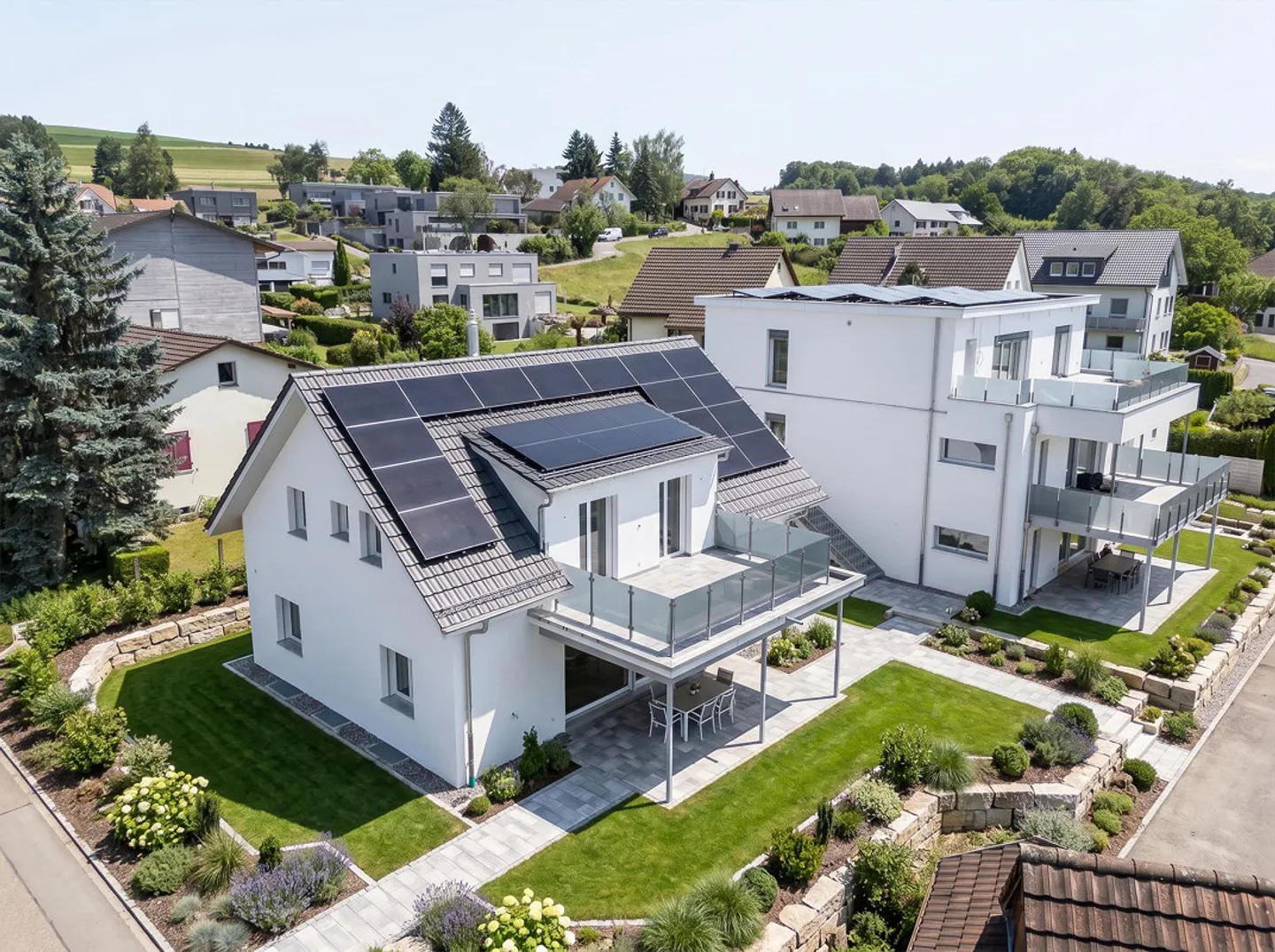 Plenty of space, top modern and energy-efficient living - Photo 1 of 17