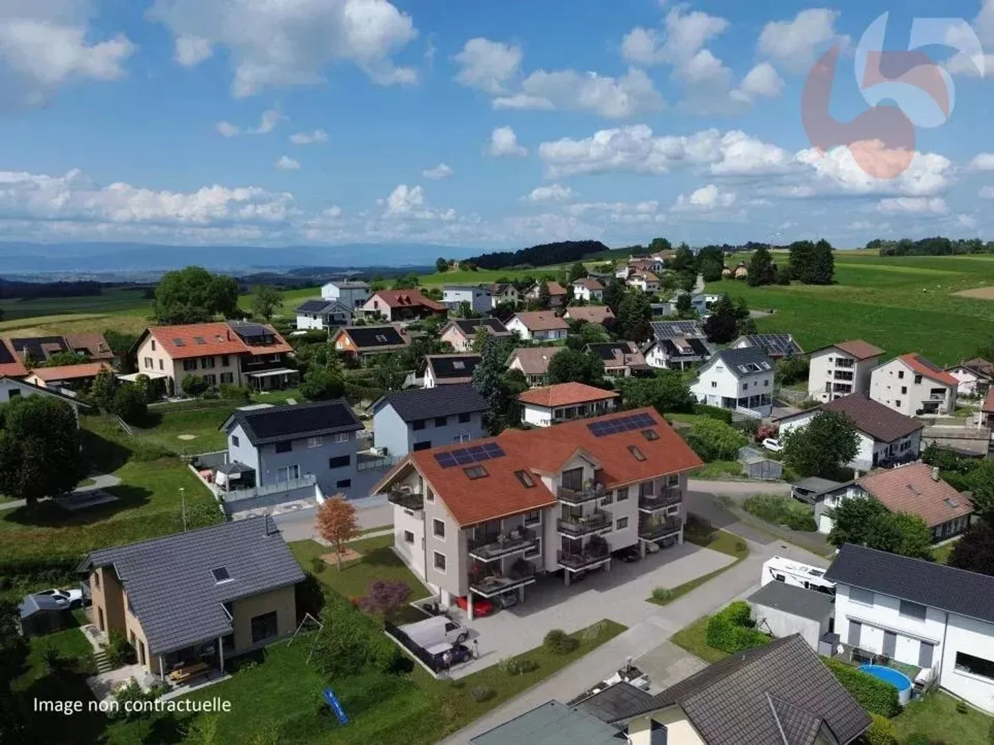 New promotion in small PPE of 9 apartments - Photo 3 sur 6