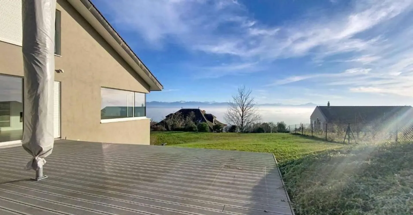 Villa contemporanea con vista panoramica sul lago - Foto 5 di 12