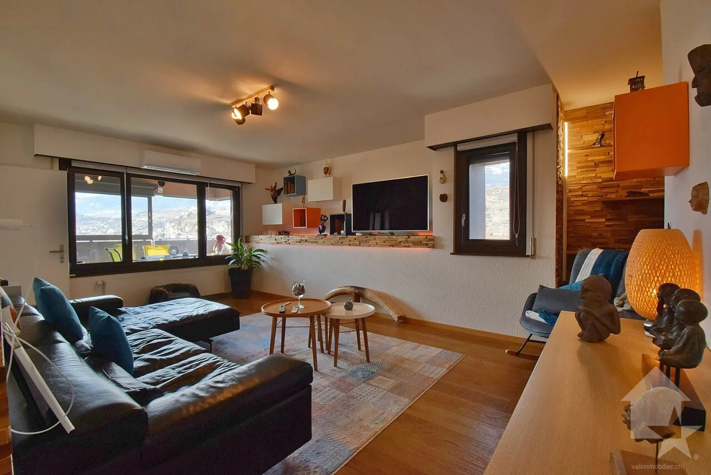 Appartamento attico di 5,5 locali completamente ristrutturato - Foto 3 di 16