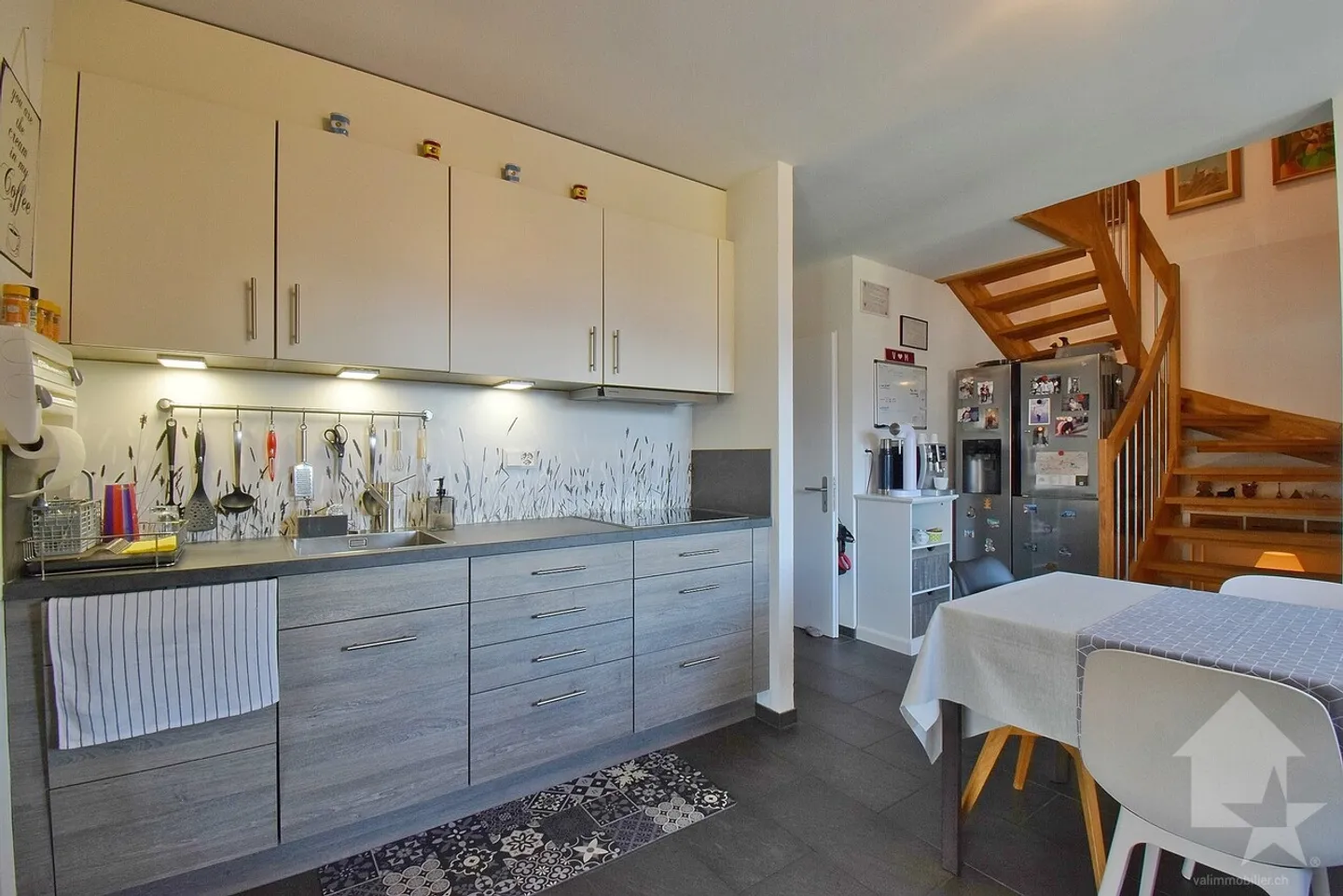 Appartamento attico di 5,5 locali completamente ristrutturato - Foto 5 di 16