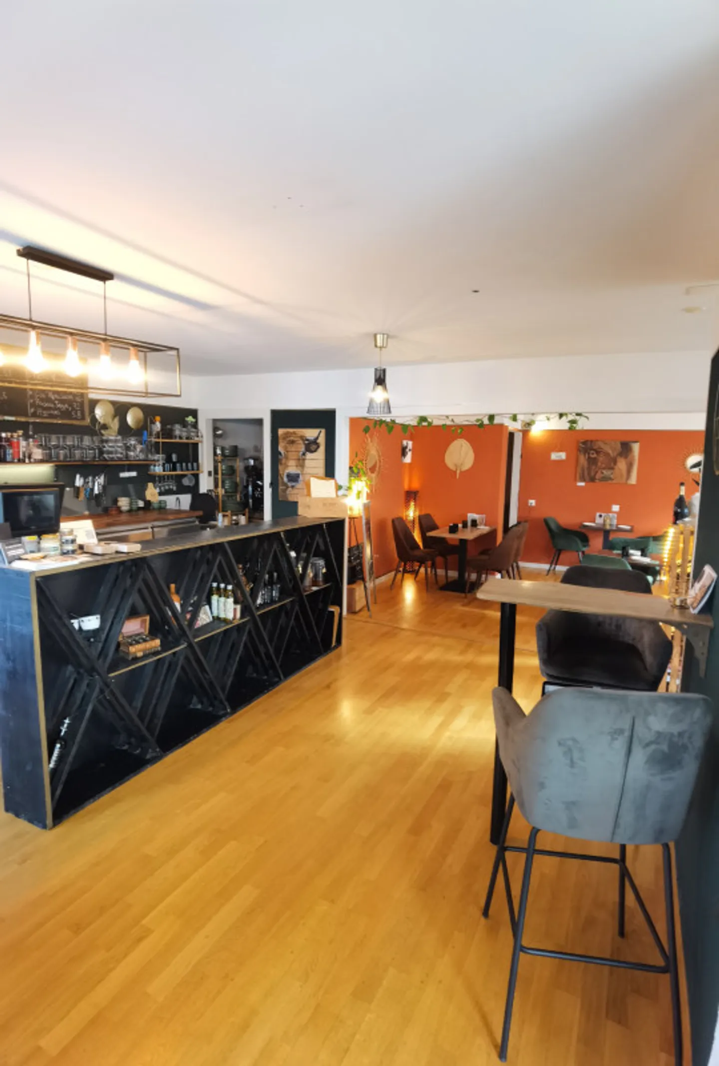 Superficie di vendita di circa 100 m2 - Place de Chauchy 2, 1164 Buchillon - Foto 4 di 13