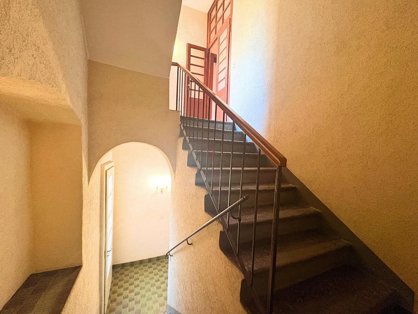 UNIQUE OPPORTUNITY IN THE HISTORICAL CENTER OF MENDRISIO - Photo 5 of 13
