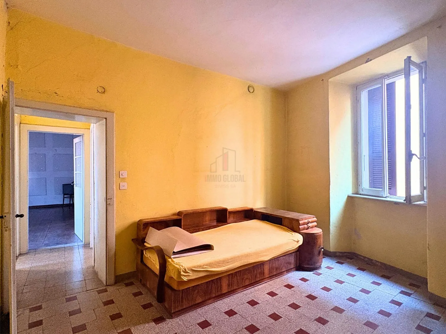 UNIQUE OPPORTUNITY IN THE HISTORICAL CENTER OF MENDRISIO - Photo 10 of 13