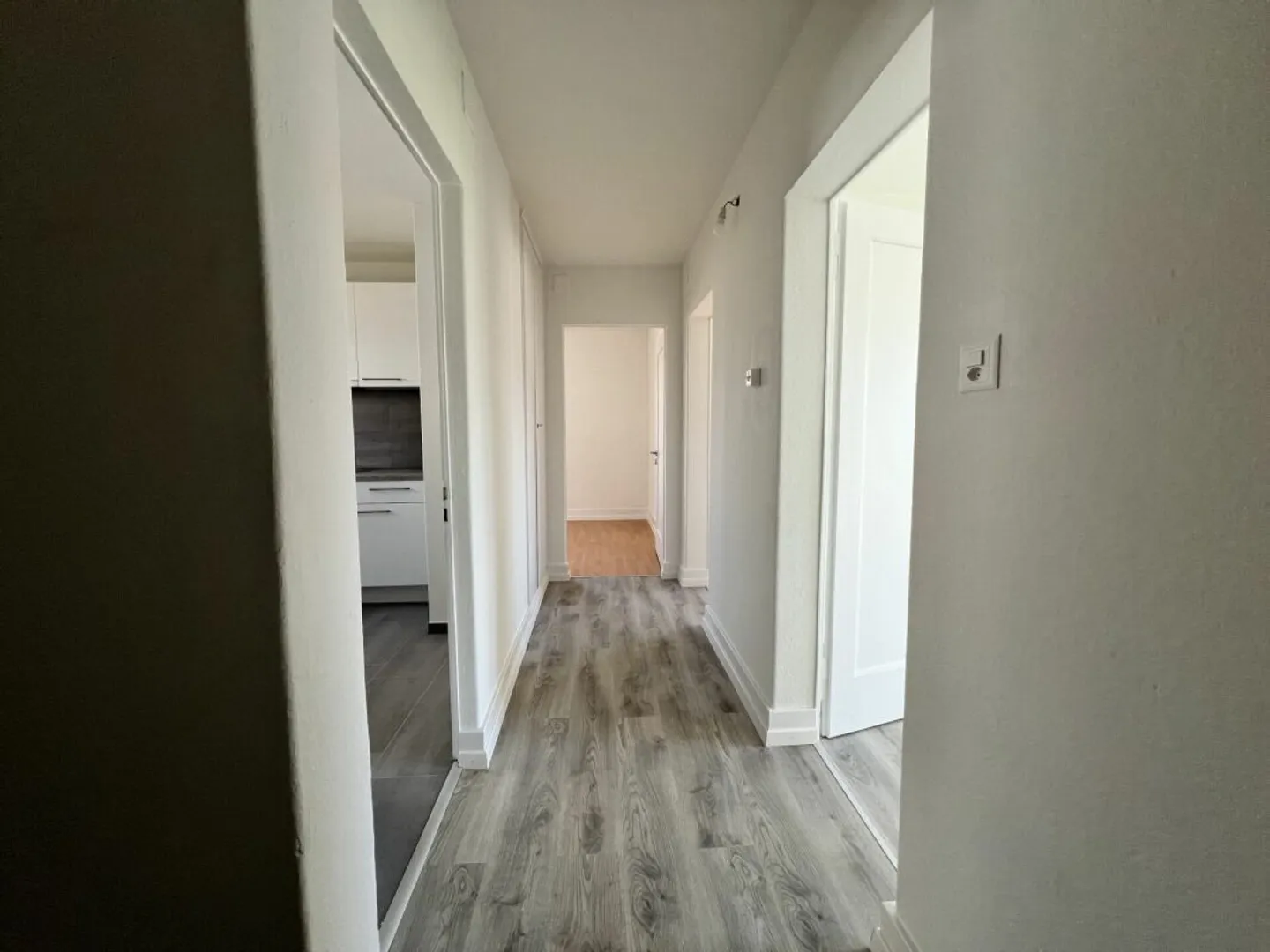 «Schöne renovierte 3-Zimmer-Wohnung» - Foto 4 von 6