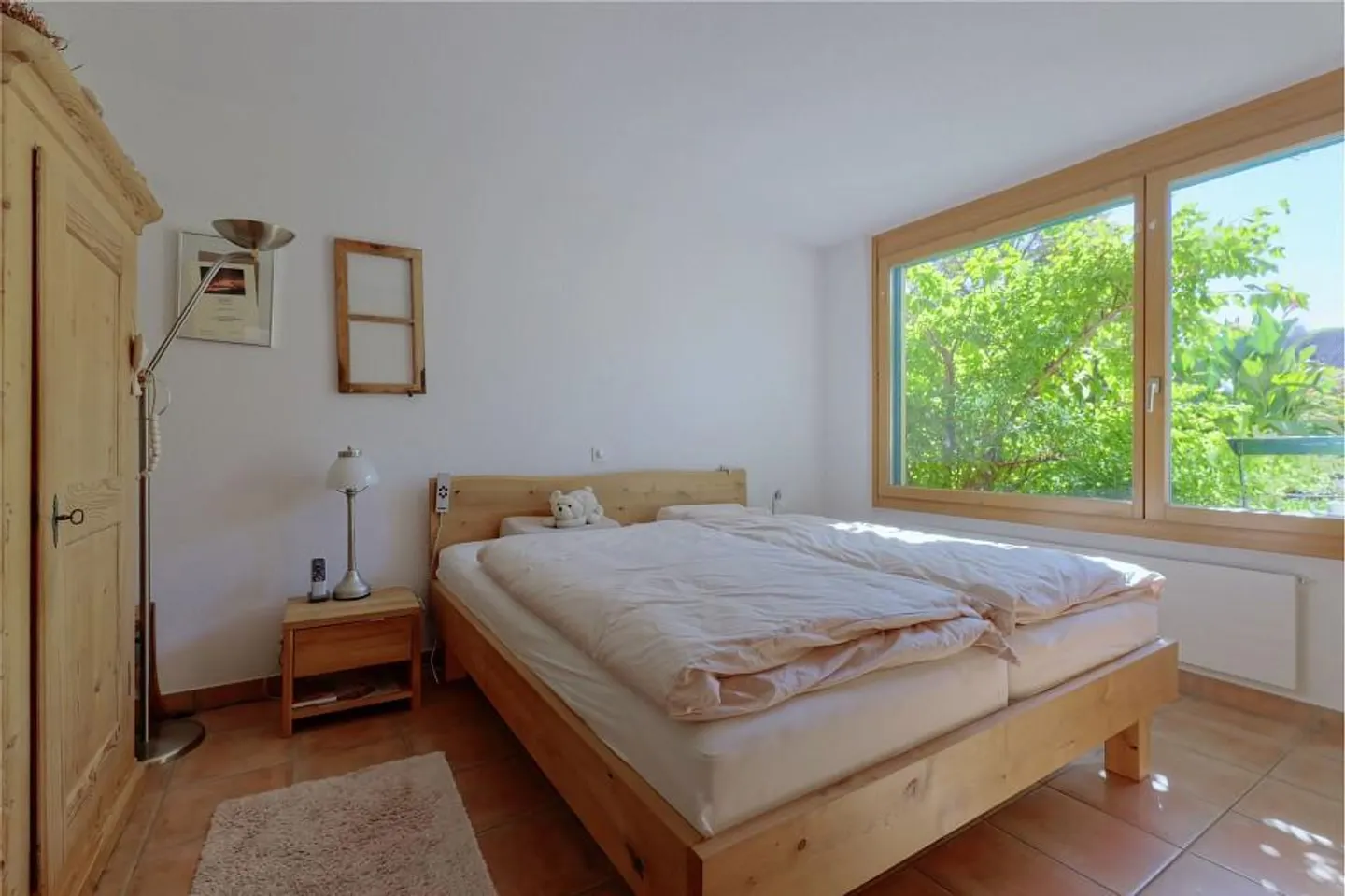 Maison individuelle spacieuse de 7½ pièces avec jardin idyllique - Photo 7 sur 13