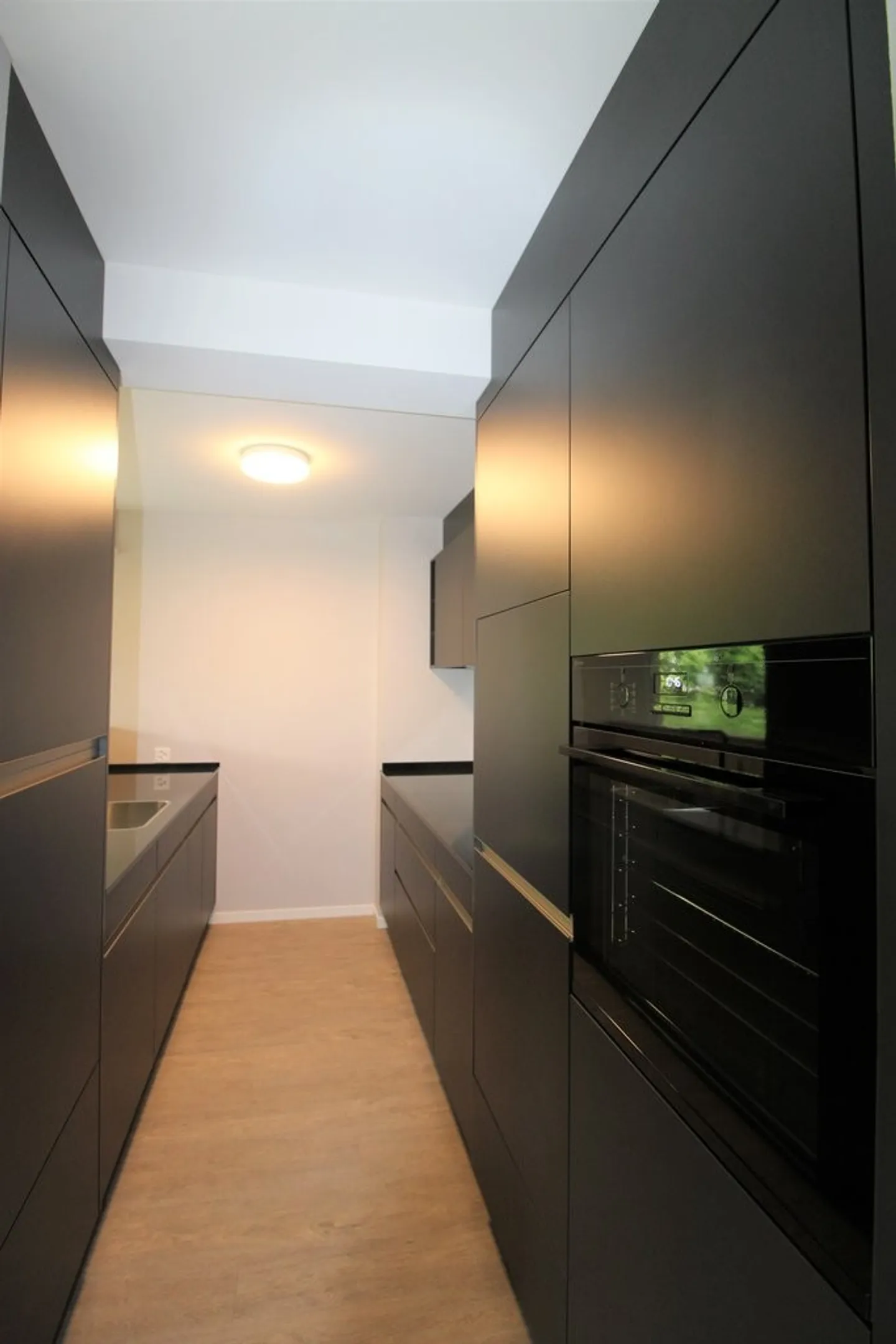 Moderne Wohnung im Herzen von Adliswil - Foto 2 von 9