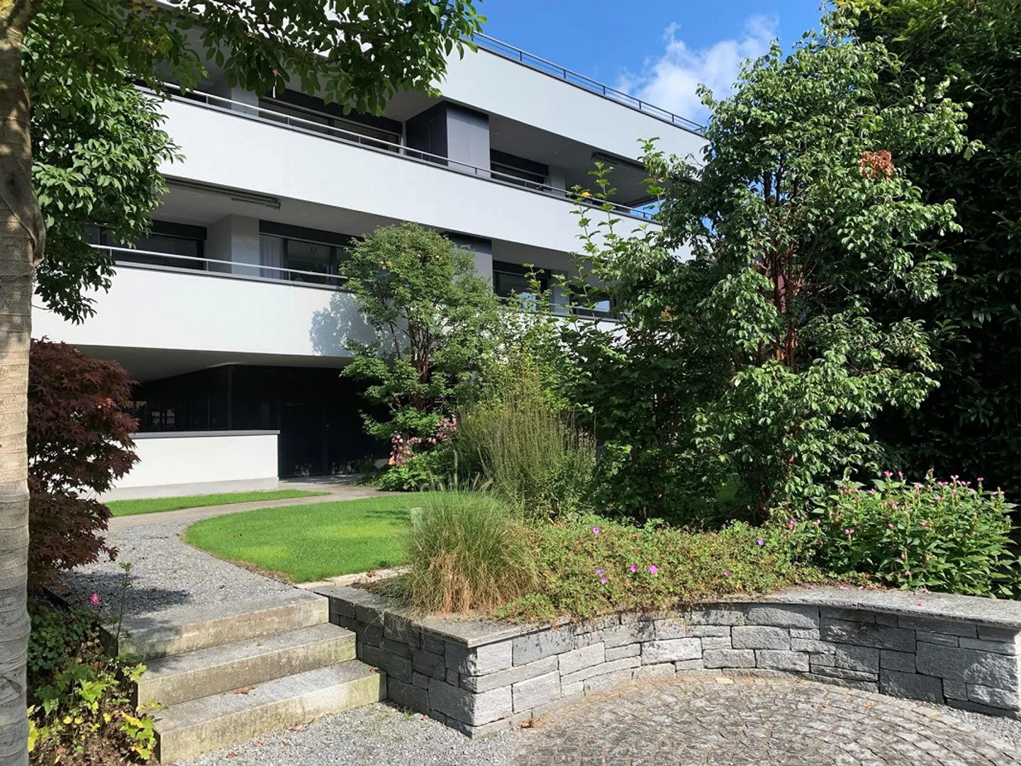 Moderne Wohnung in Cham - Foto 1 von 15
