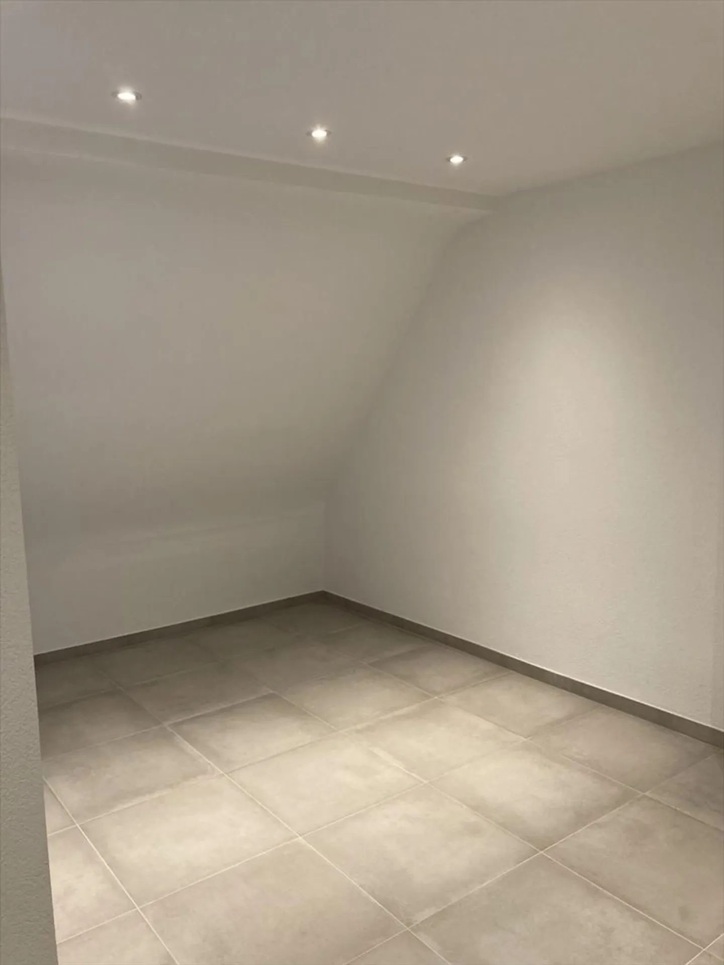 Appartamento in affitto - Foto 8 di 11